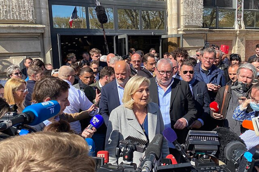 Court Rules Sovereigntist Leader Marine Le Pen Barred From Standing For Election, Even as France Verges Closer to Snap Polls