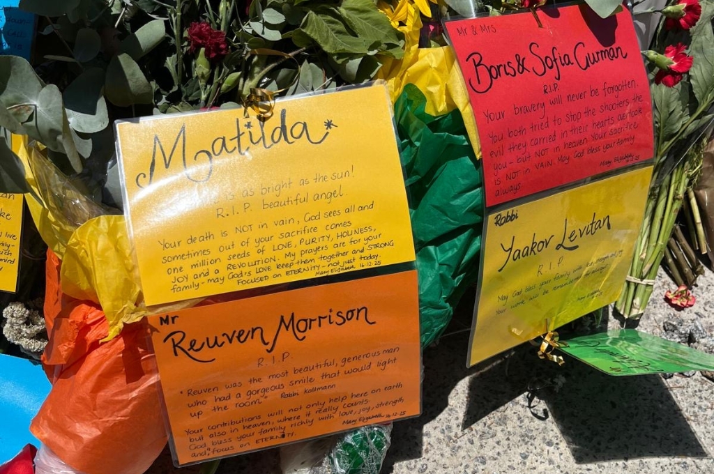 Arrests will be made over ‘globalise the intifada’ chants, police chiefs confirm in wake of Bondi Beach attack