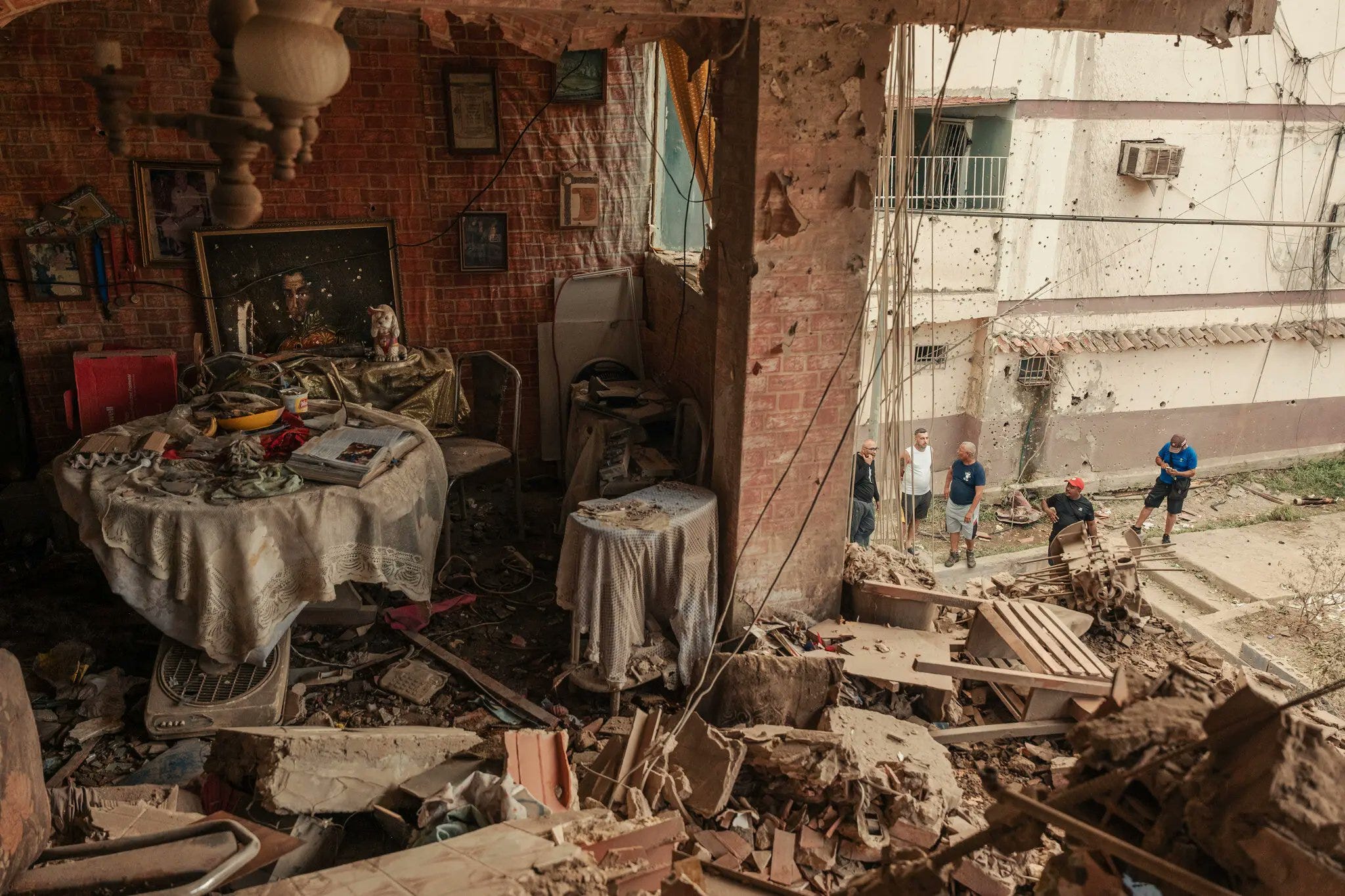 US Murders Sleeping Civilians in Venezuela, Media Calls It “Audacious, Stunning”