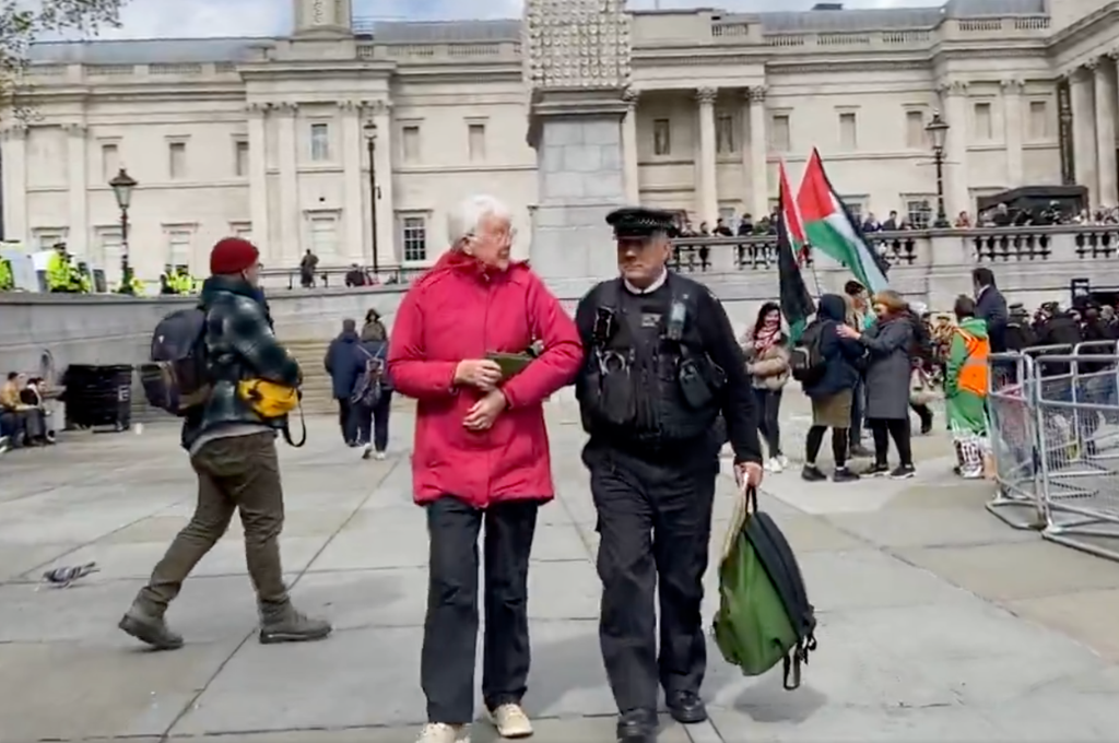 Mass arrests under the Terrorism Act in London’s Trafalgar Square
