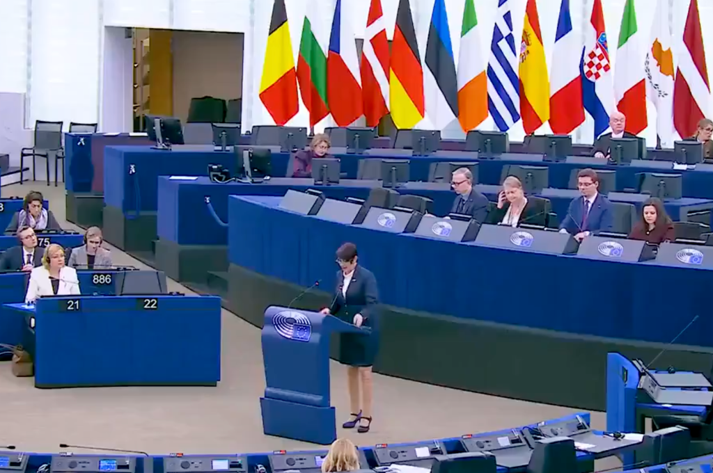 Age verification = digital ID