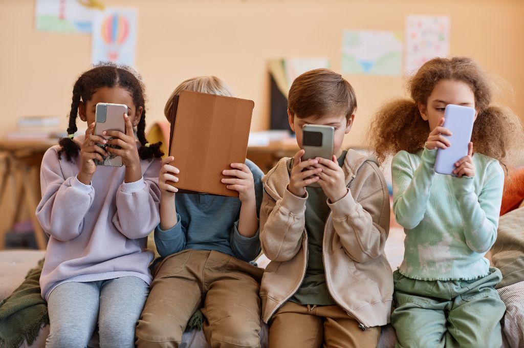 Social media ban for minors requires data from everyone
